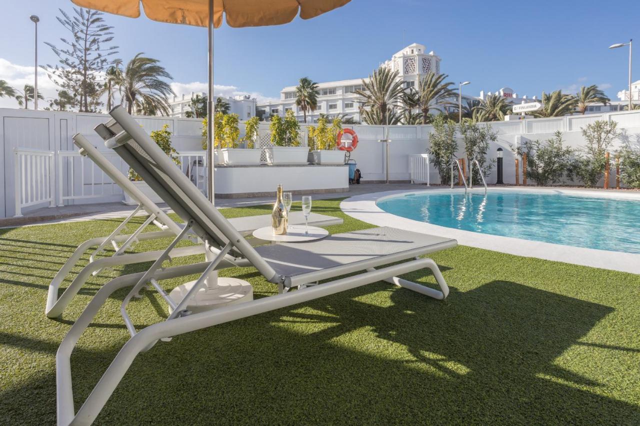 Lightbooking Alemania Piscina Privada Playa Del Ingles Exterior photo