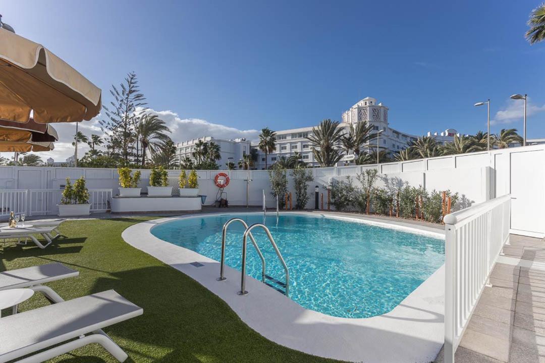 Lightbooking Alemania Piscina Privada Playa Del Ingles Exterior photo